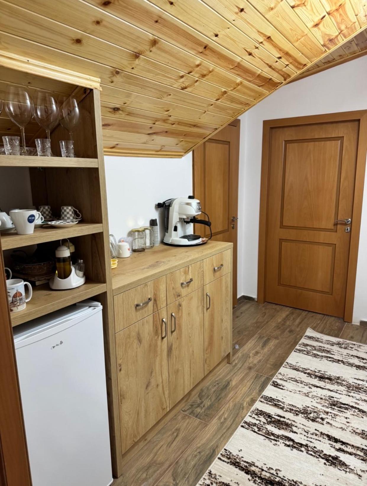 Guesthouse & Hospitality 培拉特 外观 照片